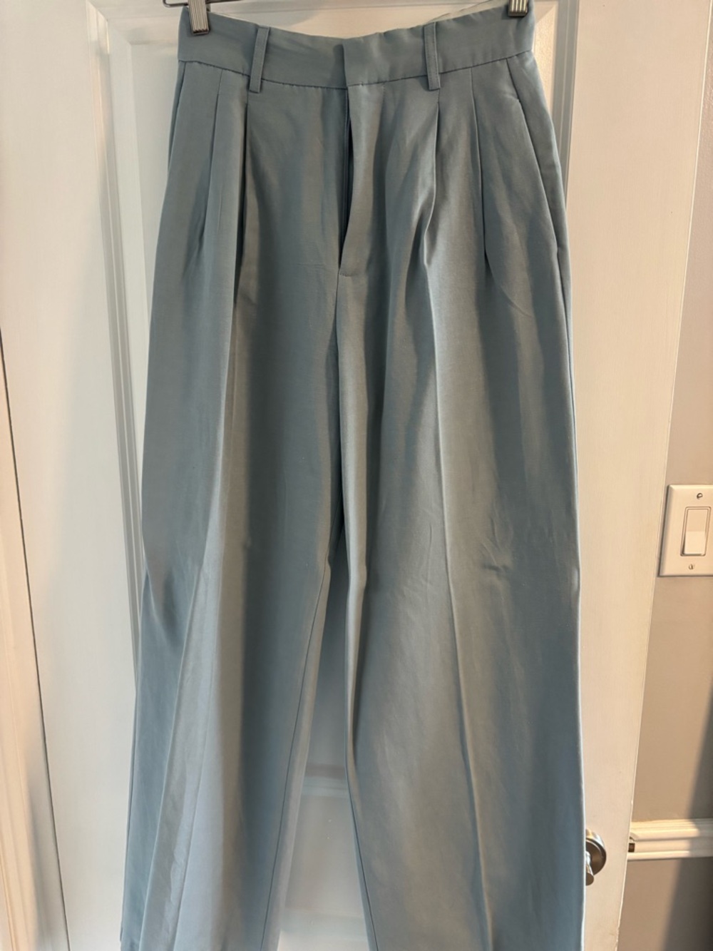 Classic Women’s Pleated Dress Pants - Light Blue